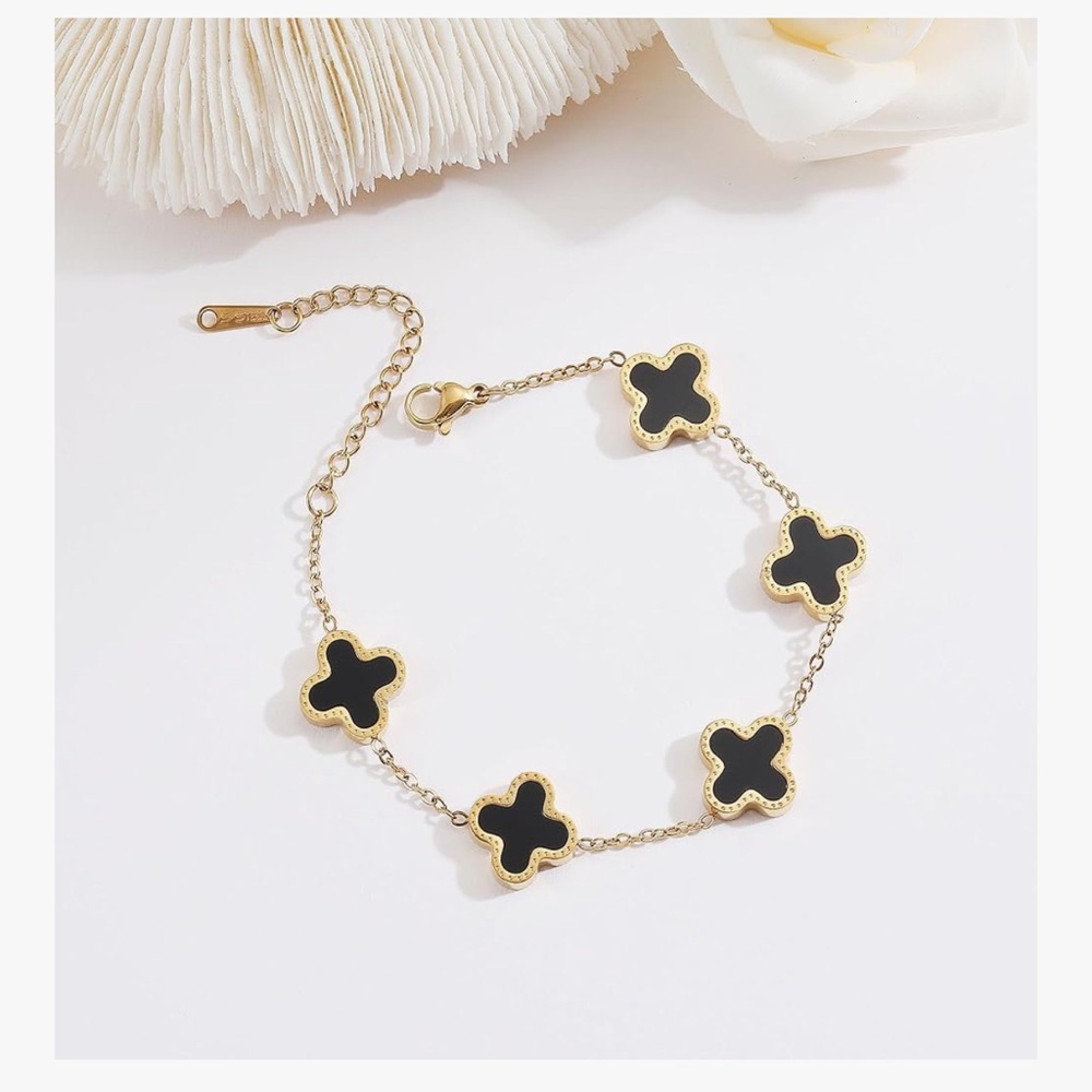 Gold & Black Clover Bracelet 18k Gold Plated